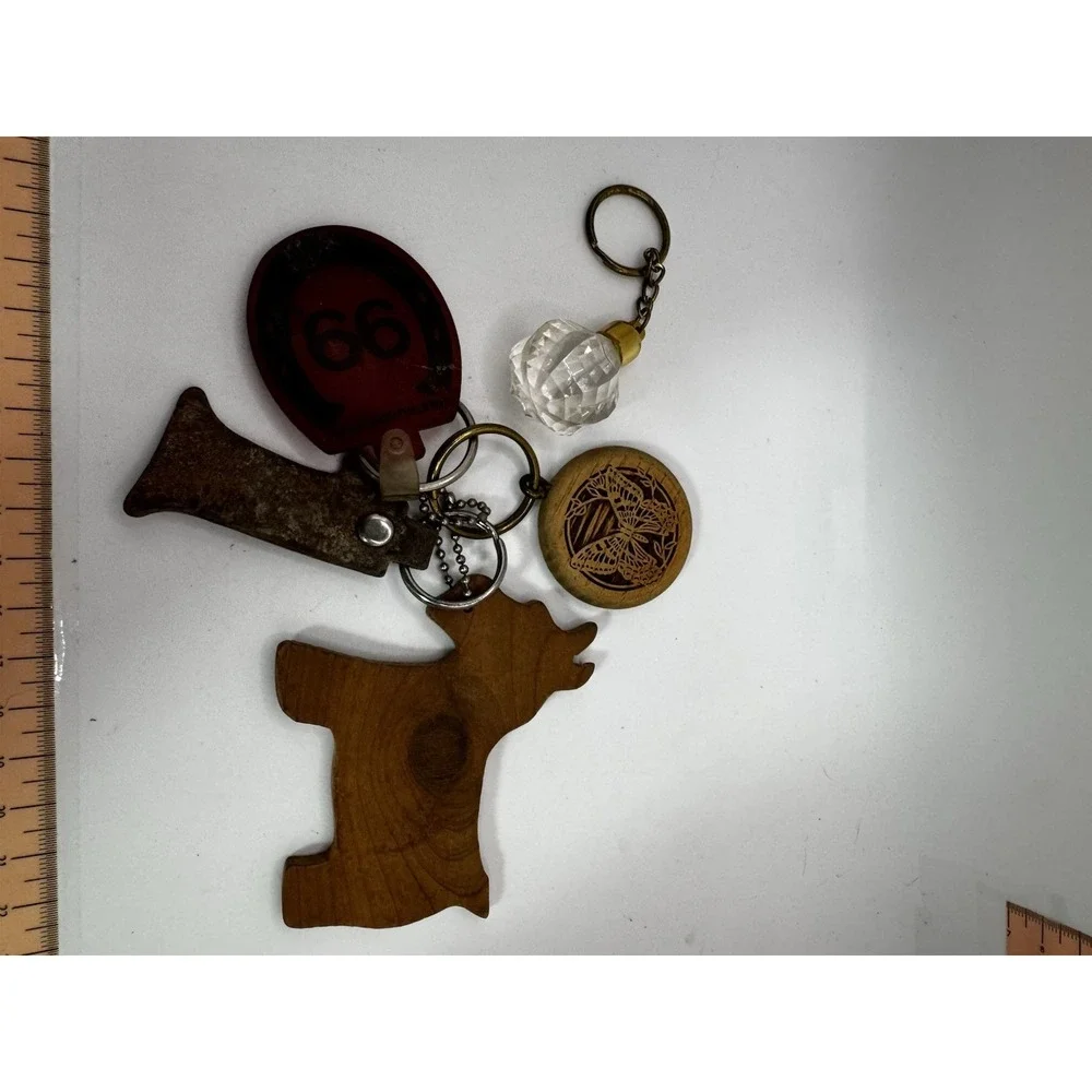 Assorted Bundle Of Vintage Keychains - Butterfly Dog Advertising